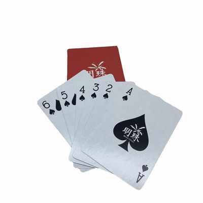 54 il colore rosso 300gsm stampato la carta patinata che gioca le carte Matt Varnishing del poker