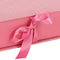Il libro modella il contenitore di regalo magnetico stampato rosa del cartone con la decorazione del nastro